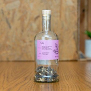 Zestaw do nalewek GIN w butelce DOMOWASPIZARNIA